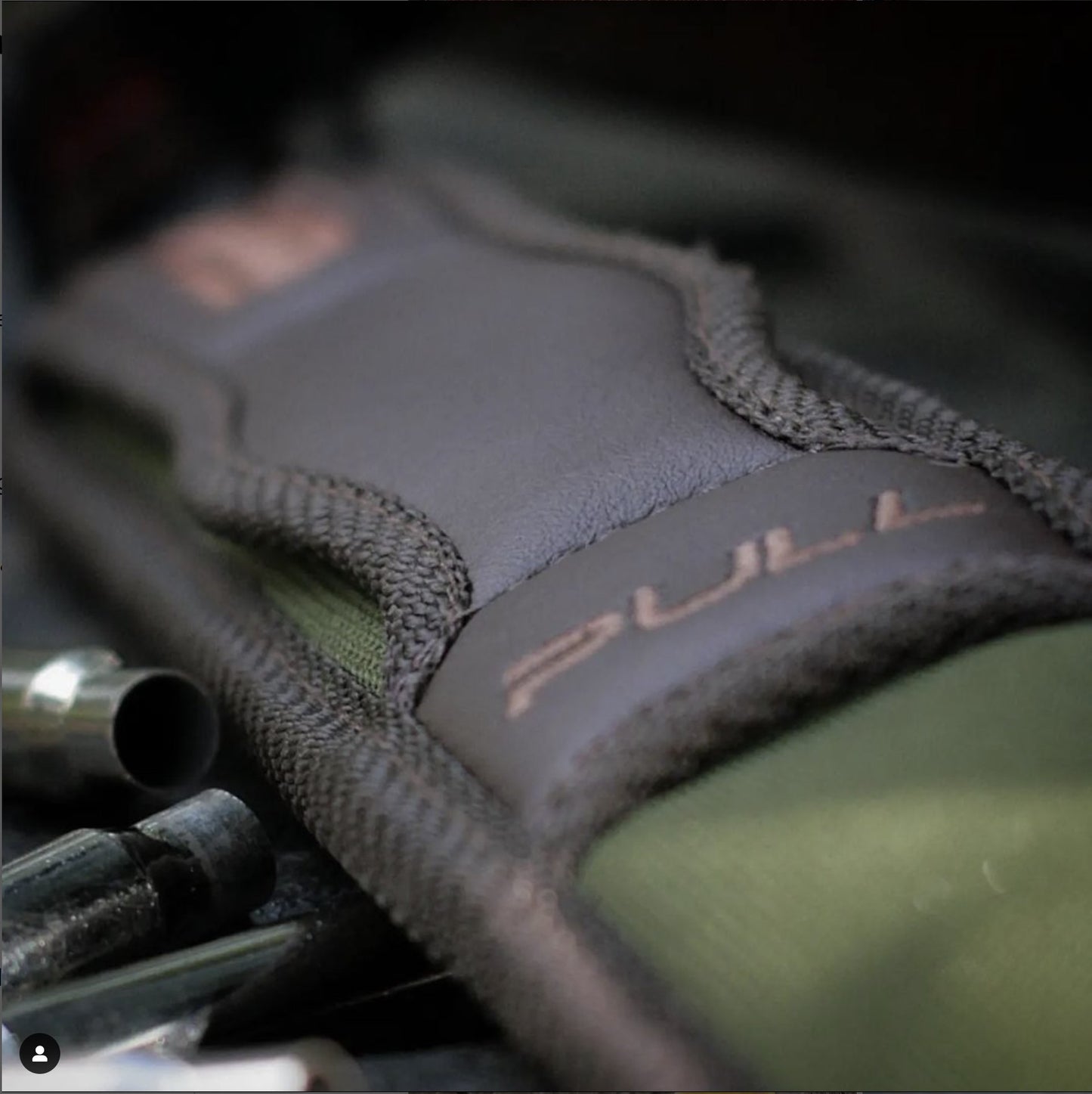 【AUTOMATIC & PULL】 リトラクター  ガンスリング オートマティック PULL / Retractor Gun Sling AUTOMATIC PULL